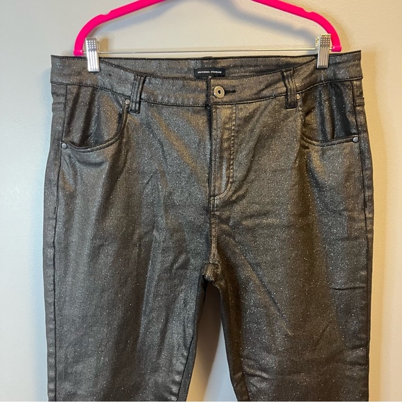 Universal Standard Jeans Seine High Rise Skinny Jeans in Shimmer Black Sz 14 EUC - Picture 3 of 10